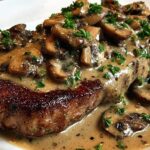 steak with mushroom sauce